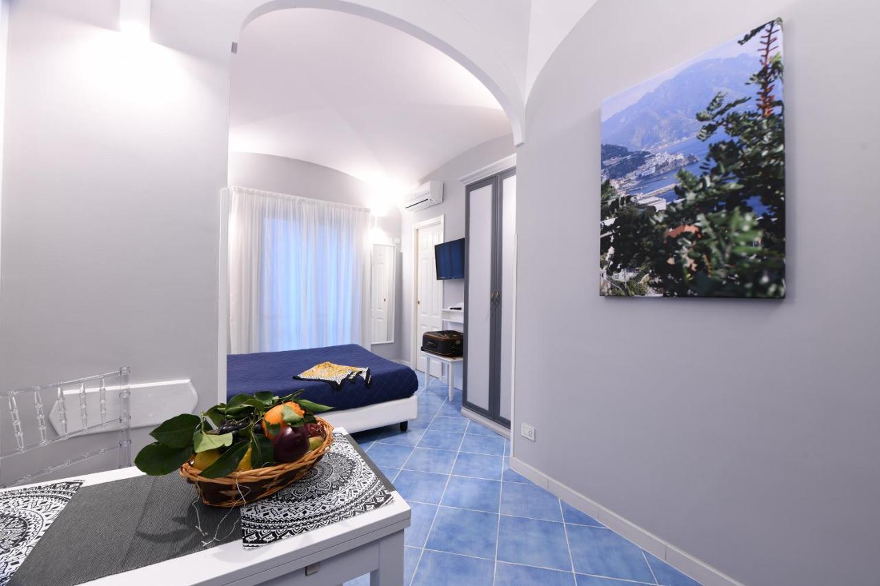 Appartamenti Casamalfi Centro Storico Zewnętrze zdjęcie